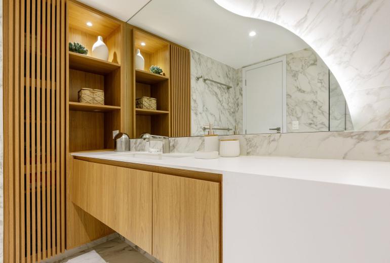Rio146 - Stunning duplex penthouse in Leblon