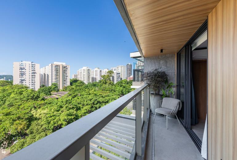 Rio146 - Stunning duplex penthouse in Leblon