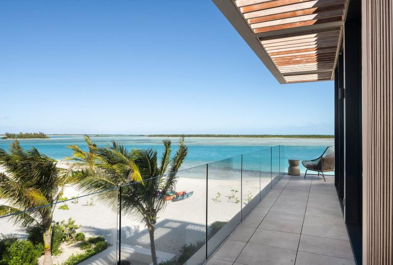 Tci002 – Elegante vila à beira-mar em Grace Bay
