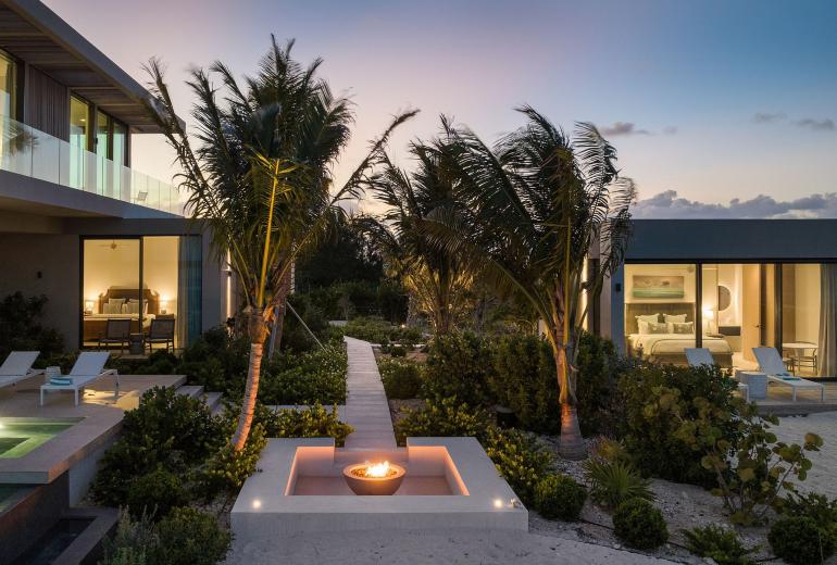Tci002 – Elegante vila à beira-mar em Grace Bay