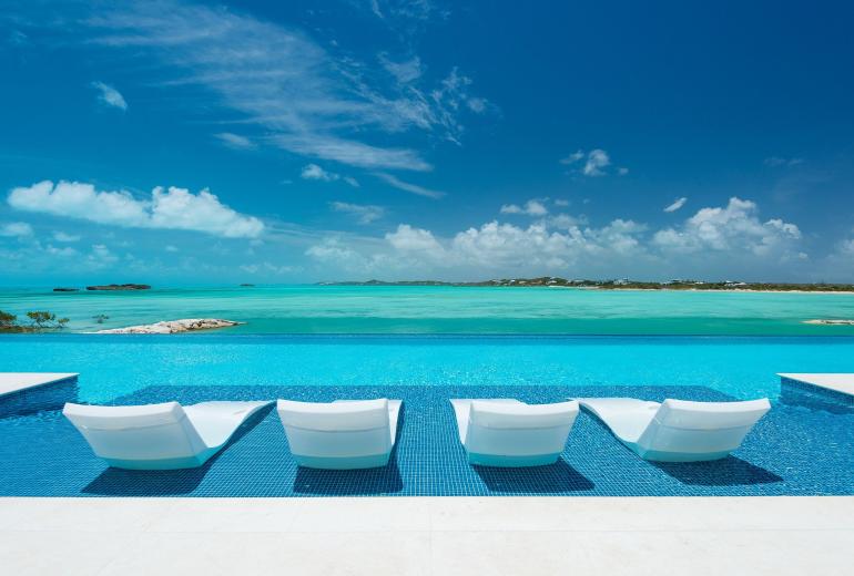 Tci004 – Villa with ocean views in Turtle Tail