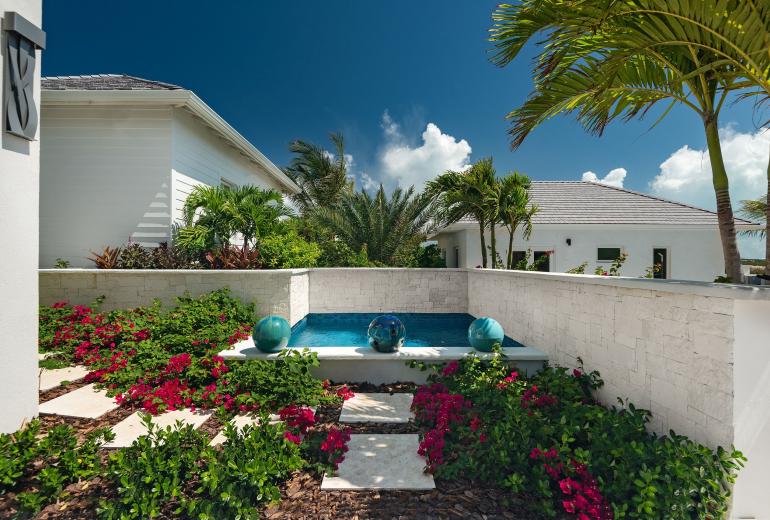 Tci004 – Villa with ocean views in Turtle Tail