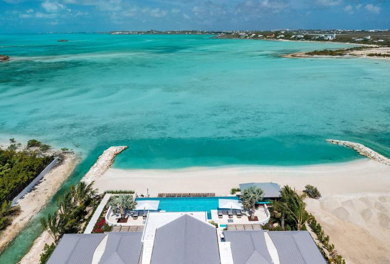 Tci004 – Villa with ocean views in Turtle Tail
