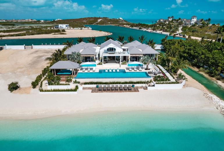 Tci004 – Villa with ocean views in Turtle Tail