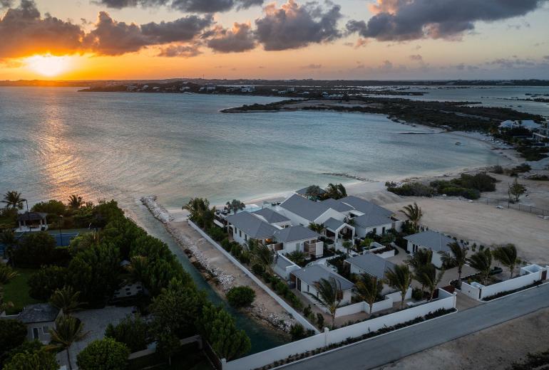 Tci004 – Villa with ocean views in Turtle Tail