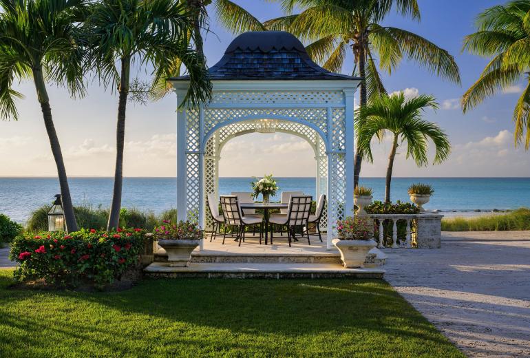 Tci010 – Élégant refuge en bord de mer à Grace Bay