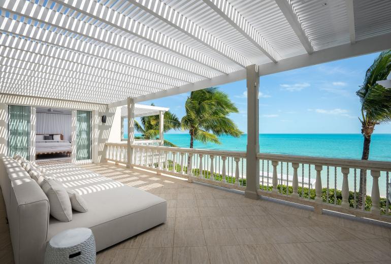 Tci012 – Villa com vista para o mar e piscina em Long Bay
