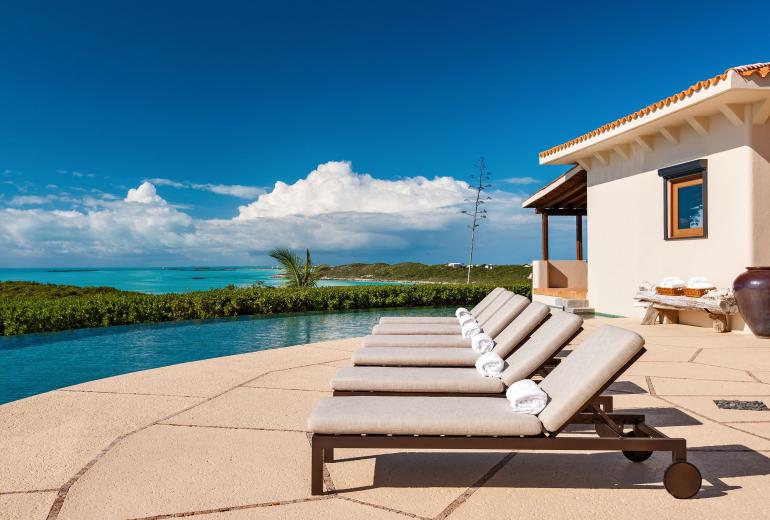 Tci013 – Villa de lujo con playa privada en Turtle Tail