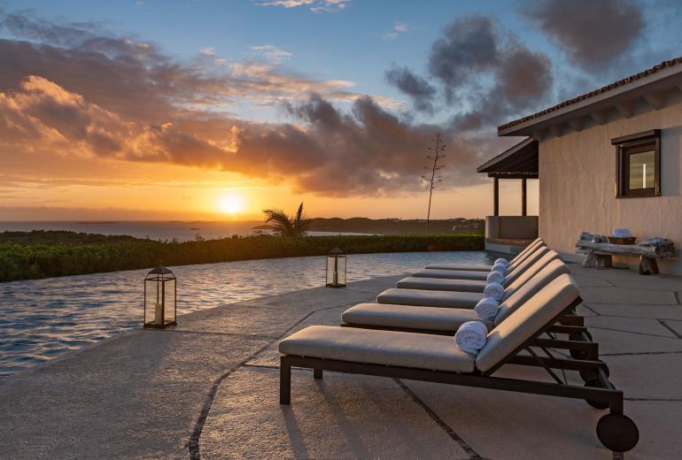 Tci013 – Villa de lujo con playa privada en Turtle Tail