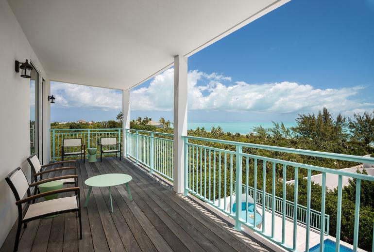 Tci015 – Oceanview villa with pool in Long Bay