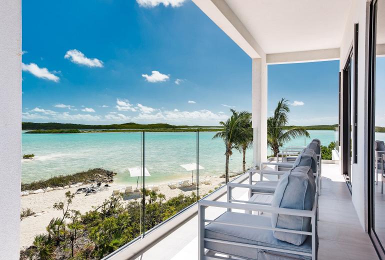 Tci017 – Villa encantadora à beira-mar em Chalk Sound