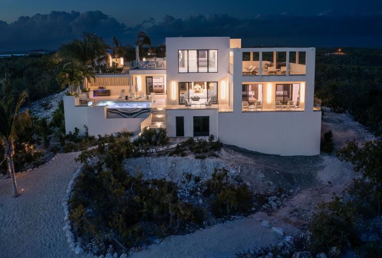 Tci017 – Villa encantadora à beira-mar em Chalk Sound