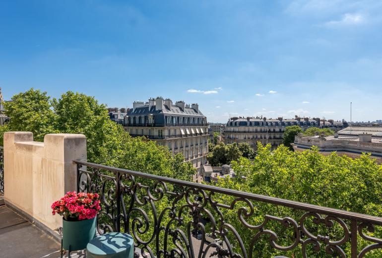 Par066 – Prestige & Iconic Paris Views