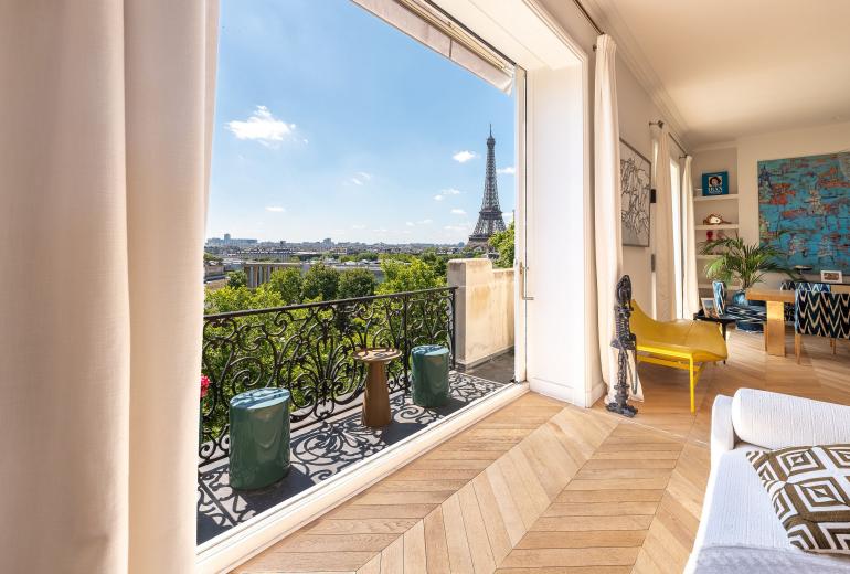 Par066 – Prestige & Iconic Paris Views