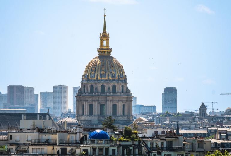 Par066 – Prestígio e Vistas Icônicas de Paris