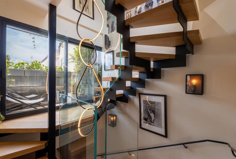 Par014 - Exceptional Penthouse in Saint-Germain