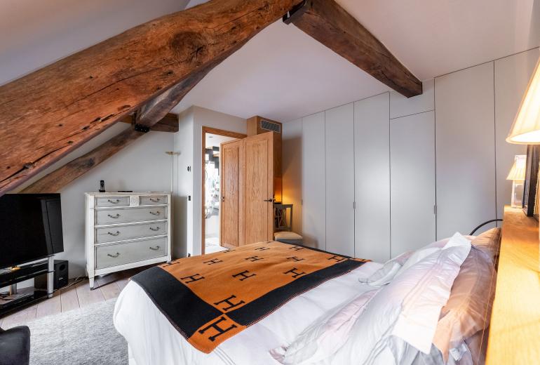 Par014 - Exceptional Penthouse in Saint-Germain