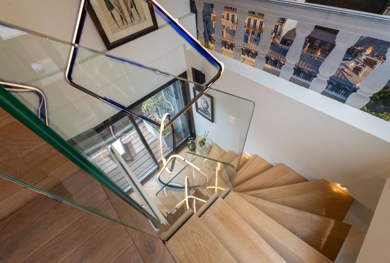 Par014 - Exceptional Penthouse in Saint-Germain