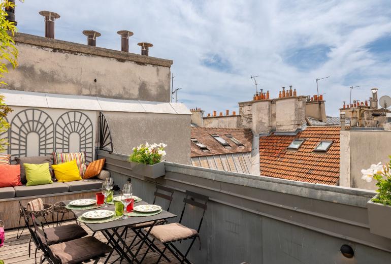 Par014 - Exceptional Penthouse in Saint-Germain
