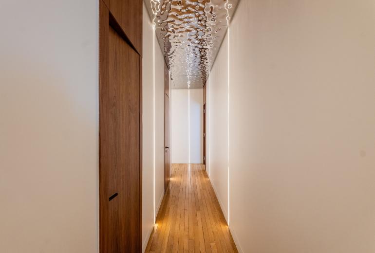 Par040 - Appartement Haussmannien à louer à Paris