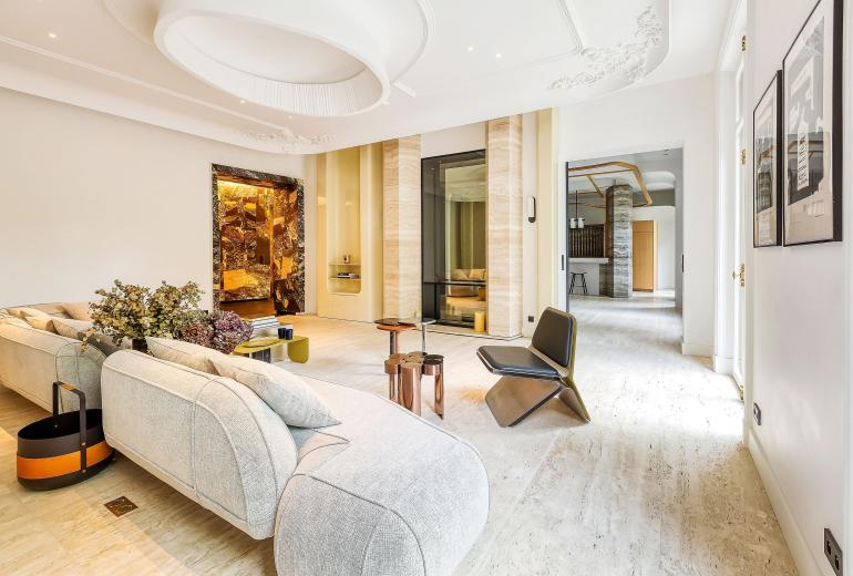Par051 - Apartamento de luxo com jardim