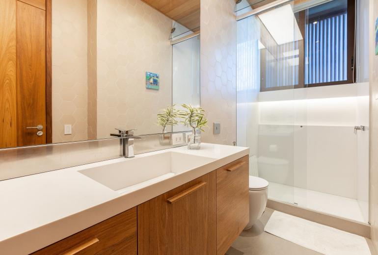 Rio025 - Villa d’exception en bord de mer à Joa