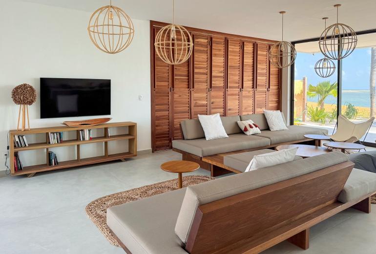 Cea075 - Casa pé na areia em Ilha de Guajiru, Ceará
