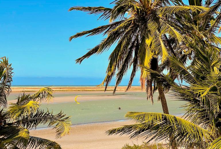 Cea075 - Casa pé na areia em Ilha de Guajiru, Ceará
