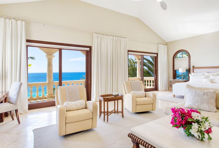 Aia013 – Villa moderna frente al mar en Limestone Bay