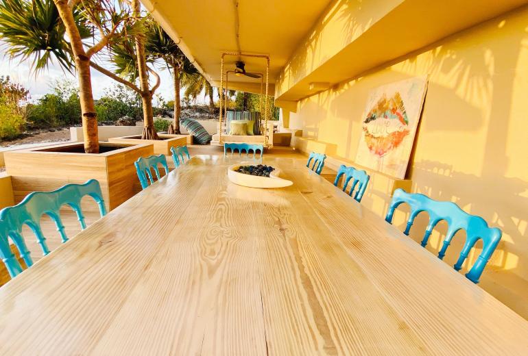 Aia013 – Villa moderna frente al mar en Limestone Bay