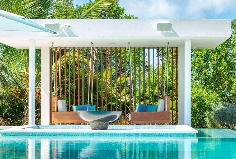 Tci003 – Moderna villa frente al mar en Grace Bay