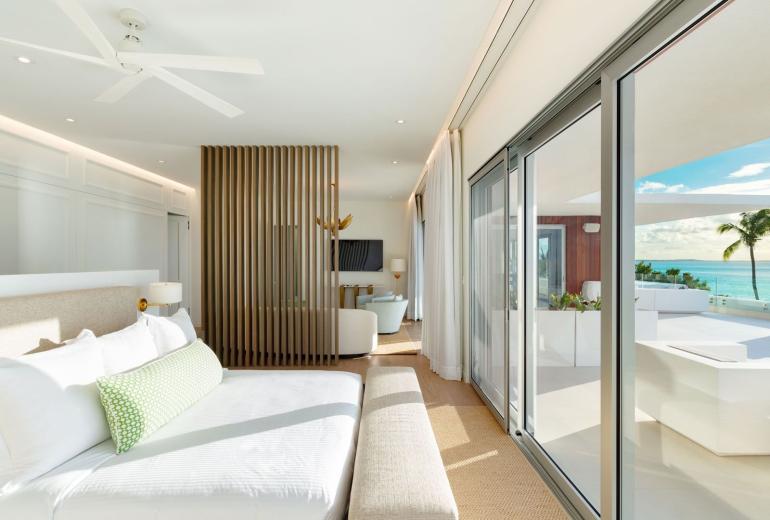 Tci003 – Moderna villa frente al mar en Grace Bay