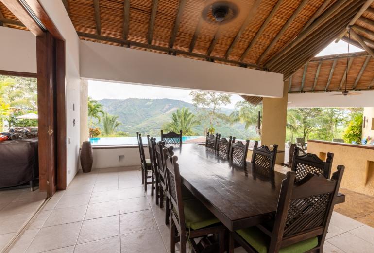 Anp052 - Maravilhosa mansão à venda em Mesa de Yeguas