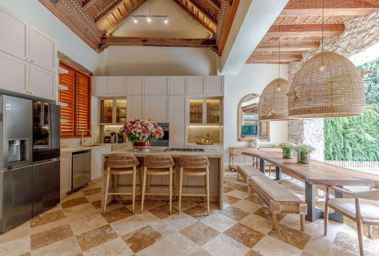 Car015 – Casa de lujo y estilo en Getsemani