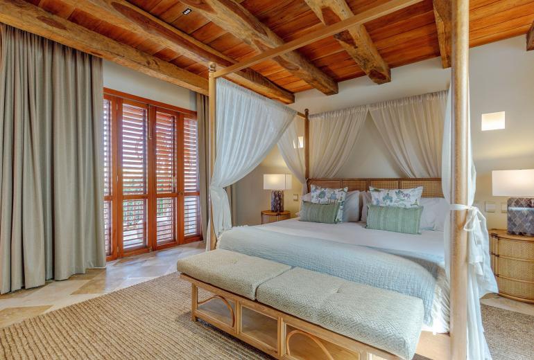 Car015 – Luxury stylish house in Getsemani