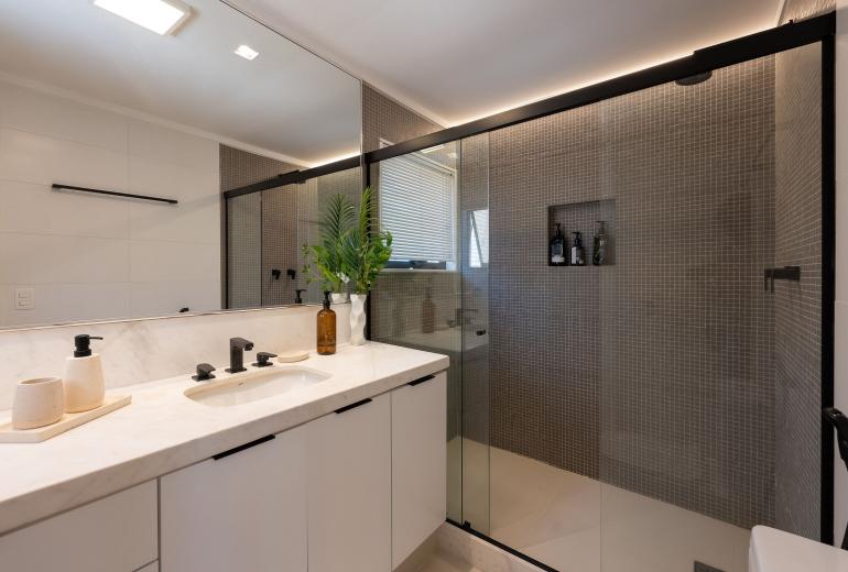 Rio037 - Cobertura de 3 quartos em Arpoador