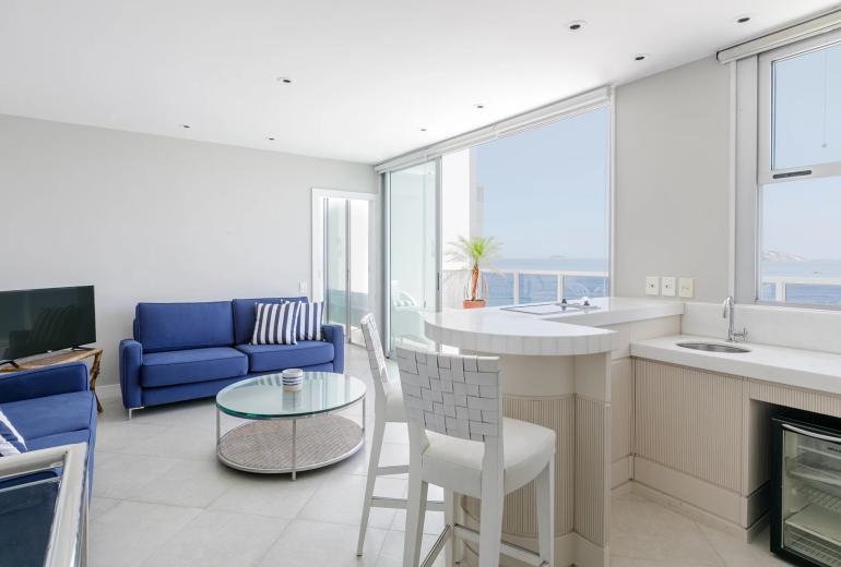 Rio257 - Duplex Penthouse facing Station 9 with sea view in Ipanema