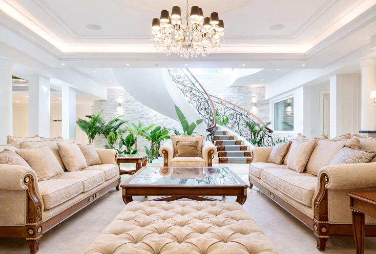 Azu058 - Sumptuous Belle Époque Palace in Cannes