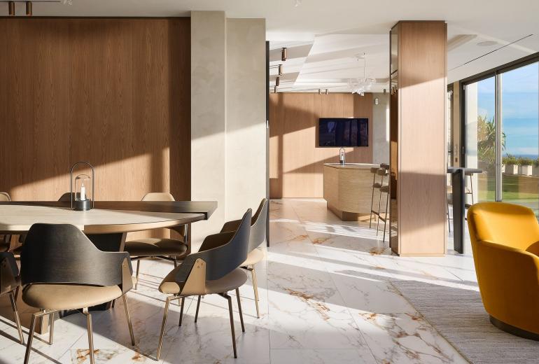 Azu090 – Contemporary sea view villa in Cannes