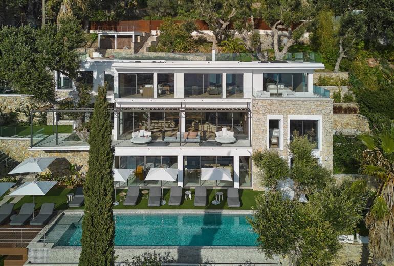 Azu090 – Villa contemporaine avec vue mer à Cannes