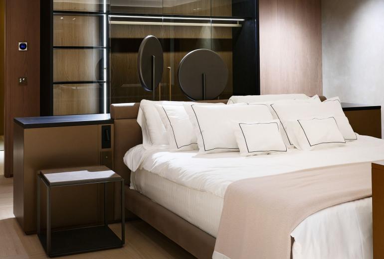 Azu090 – Contemporary sea view villa in Cannes