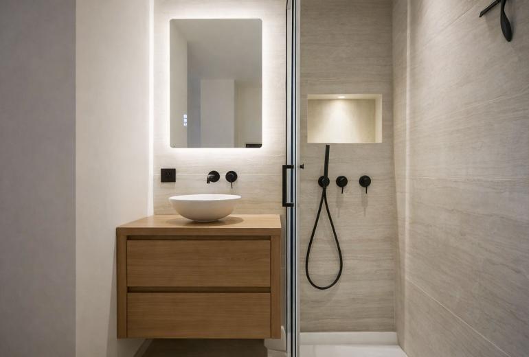 Azu174 - Three-bedroom apartment on La Croisette