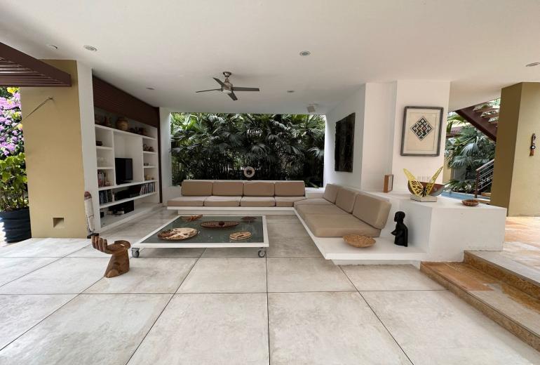 Anp082 – Modern house with pool in Mesa de Yeguas