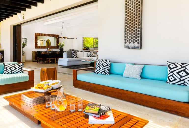 Ptm027 – Modern villa with ocean views in Punta Mita