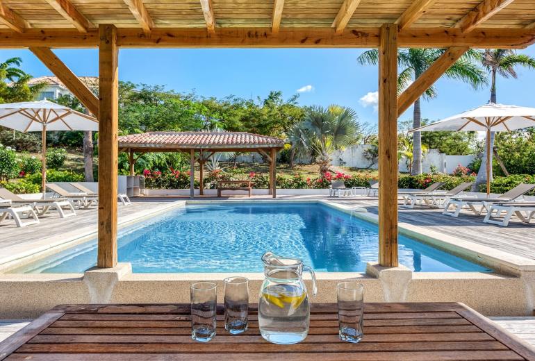 Sxm017 – Villa avec vue sur la mer avec piscine à Terres Basses