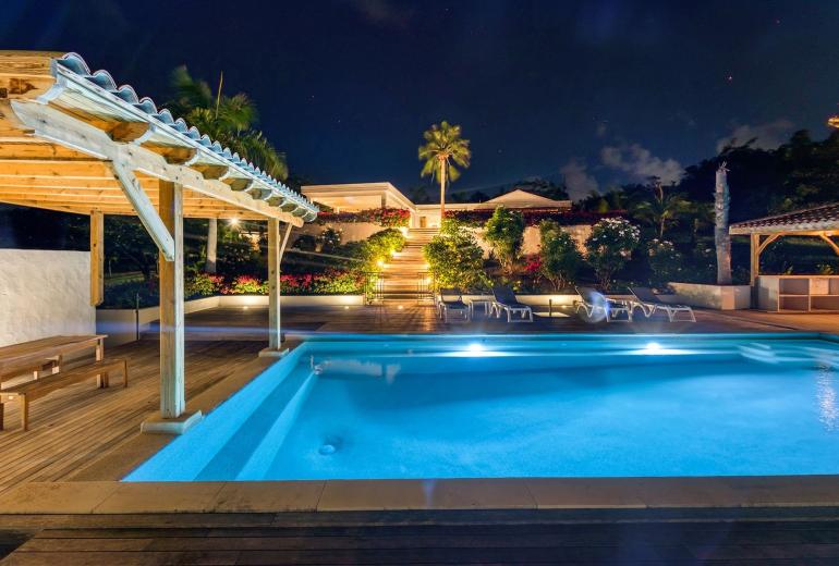 Sxm017 – Villa avec vue sur la mer avec piscine à Terres Basses