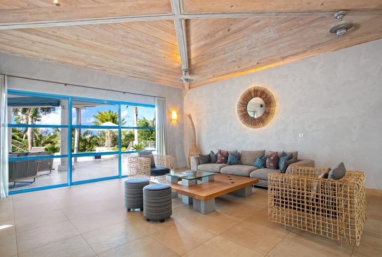 Sxm022 – Contemporary home with tennis court near Baie aux Prunes