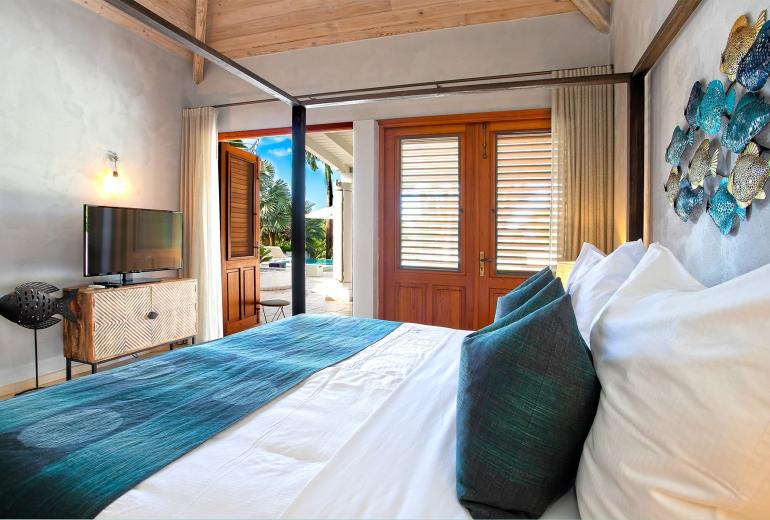 Sxm022 – Contemporary home with tennis court near Baie aux Prunes