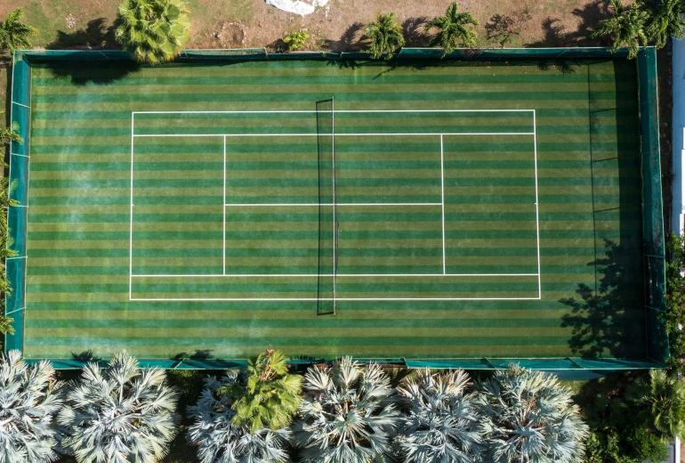 Sxm022 – Contemporary home with tennis court near Baie aux Prunes