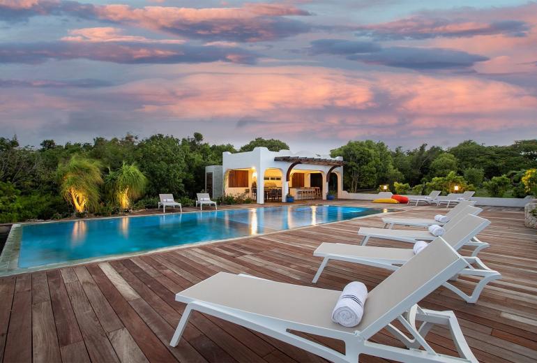 Sxm023 – Villa de style marocain avec vue sur Simpson Bay Lagoon